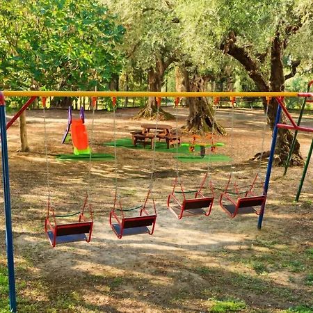 Park 4*