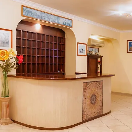 Park Hotel apartamentowy Alikes